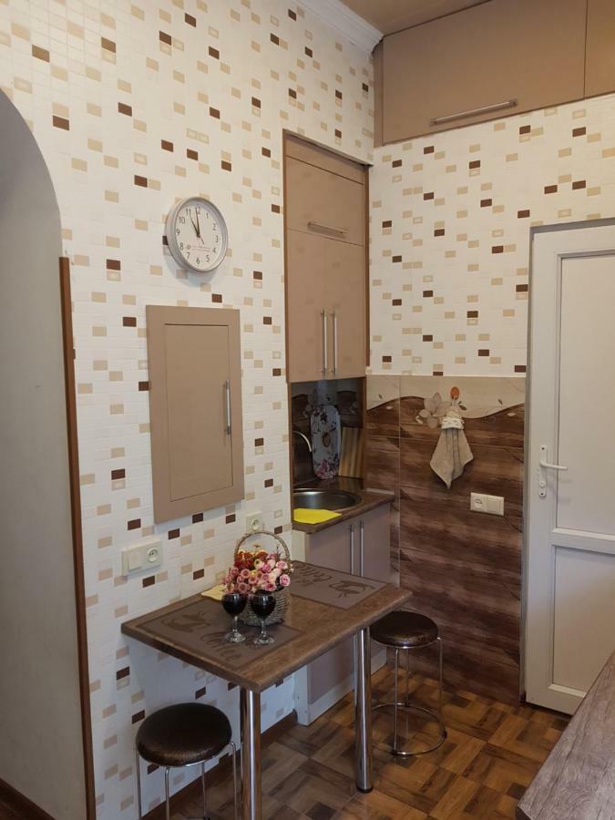 Apartment In Tbilisi Bagian luar foto